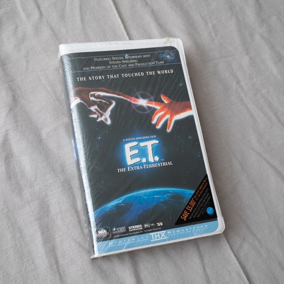 Other - E.T. The Extra-Terrestrial VHS 1982, 1996‎ Clamshell **SEALED NEW**